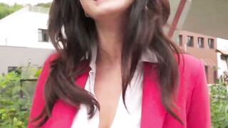 Sexy MILF Asha Heart unbuttoned her blouse before kneeling down to suck me off