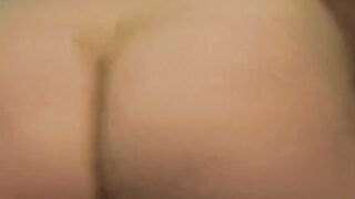 Busty mature babe fingers her pussy solo after shower