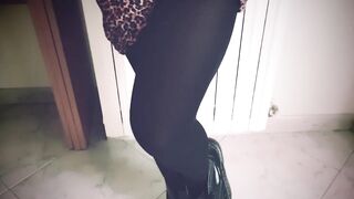 Italiansex2020 Wears Tights, Smokes and Gets Naked, Telling you what to