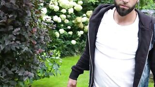 Lucky Bees Dripping Wet Anal Reaming Leaves Boyfriend Speechless!