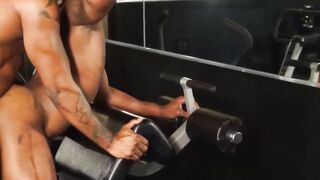 Romance and Savage Moore started breeding raw in the middle of their gym workout
