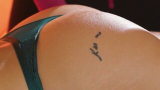 Alina Lopez licked by naughty Freya Parker after massage