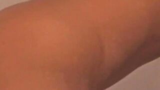 Classics babe Melissa Monet takes cum in mouth after 69 sex