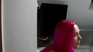 Tattooed chick Mellissa Honey pounded hard doggystyle POV