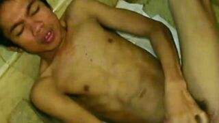 UNBELIEVABLE Gordon Blows The Crusty Old Dude In Epic Twink Bang Fiesta!