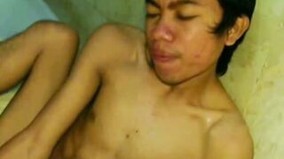 UNBELIEVABLE Gordon Blows The Crusty Old Dude In Epic Twink Bang Fiesta!