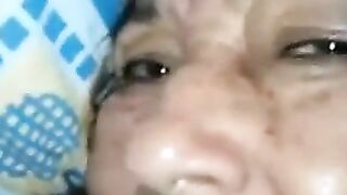 Il se tape une vieille grand mere poilue