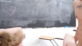 Cyrus Stark shows Jordan how big his dick is and fill his ass
