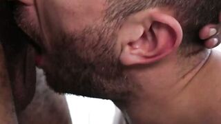 UNBELIEVABLE SQUEEZES! JOHN THOMAS STRETCHES TO THE MAX AS DESHAE UNLEASHES HER GIANT COCK!