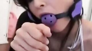 Jeune fille tres mignonne aime bien le sexe pervers