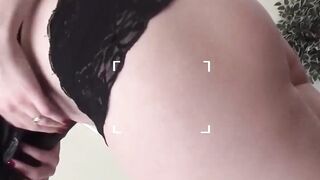 Sexy big tits Zara Du Rose deepthroats big dick geek POV