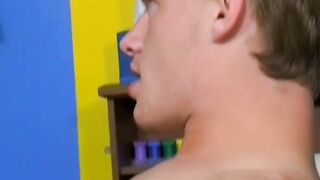 Young men Billy London and Ryker Madison enjoy anal riding