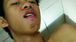 UNLEASH THE TWILIGHT Insatiable Young God Lovemaking