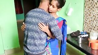 New Bhabhi Sex with New Boyfriend at Kitchan