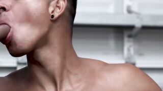 Twink creampied and fucked 3way bareback by jock cousins