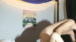 Ce couple a decide de se filmer en train de baiser avec une webcam