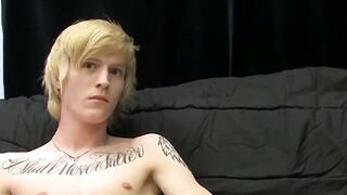 Kinky tattooed twink Dustin jerking off in passionate solo