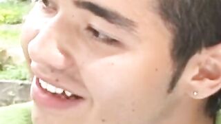 Latino amateur feasting on ass and toes before bareback