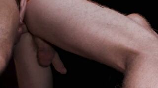 Sexy teenager Nic Sahara gets kinky and rough throatfuck