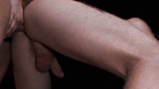 Sexy teenager Nic Sahara gets kinky and rough throatfuck