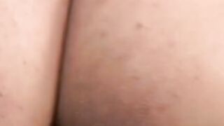 Amateur twink takes it in the ass raw and jizzes hard