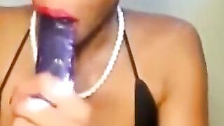 Ebony Beauty Plays with Dildo on Cam