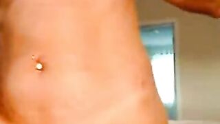 Deutsche MILF Finger Orgasm Webcam Show