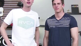 Brody Hamilton Tops Alex Maxim