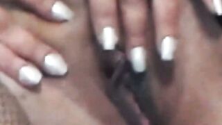 Gros couple amateur se leche et suce