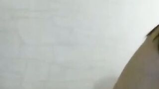 Jeunes salopes se font une webcam sexe