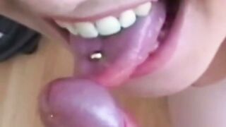 Cock sucking English slut Kaciee Marie cannot stop blowing