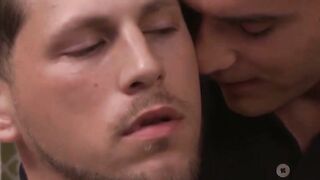 Cute hunk Killian James railed deep in the ass by Roman