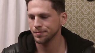 Cute hunk Killian James railed deep in the ass by Roman