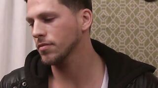 Cute hunk Killian James railed deep in the ass by Roman
