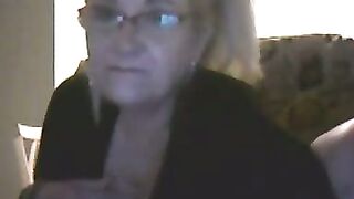 Brazilian Mature Amateur on Webcam