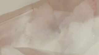 DIRTY JOCKS ULTIMATE MASTURBATION MARATHON Jason Pitts SULTRY TUB measUREPERSPIRATION FANTASY