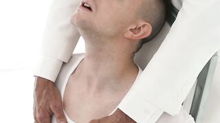EPIC ASS STRETCHING EPISODE! Young Billionaires Fresh Meat gets PUNCHED BY A MASSIVE MIDWEST COCK!