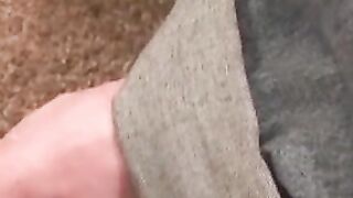 Tattooed stallion jerks off his cock in passionate solo act