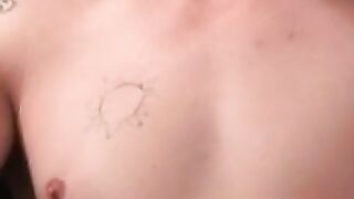 Tattooed stallion jerks off his cock in passionate solo act