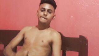 Cute amateur Latino Elian masturbates solo in his bedroom