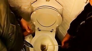Muscle hunks hardcore threesome bondage spanking and pissing