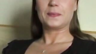 Beautiful babe Amy likes to fuck good for the camera