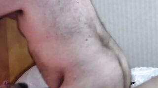 Hardcore bears riding bareback and blow dick in fourway