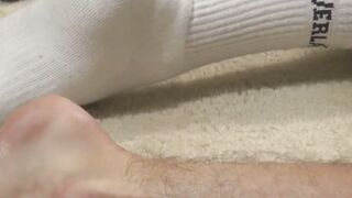 Kinky teens Moonek and Tristan toe suck after hot blowjob