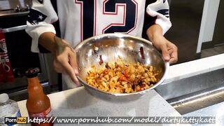 DirtyKittyKatt - Cooking with DirtyKittyKatt & Boston Jack - Buffalo