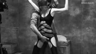 Blindfolded amateur mom gets snatch teased inside FETISH swinger sex tape