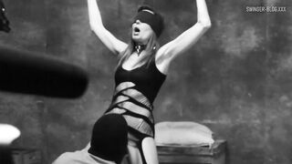 Blindfolded amateur mom gets snatch teased inside FETISH swinger sex tape