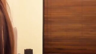 Конченая блядь и проститутка Анастасия Хайруллина (Kelly Freddo) шоу со льдом