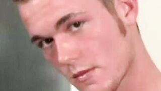 Hot straight Jake Woods masturbates and sprayed a mega cum shot