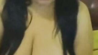 Big-Titted Colombian BBW on Webcam